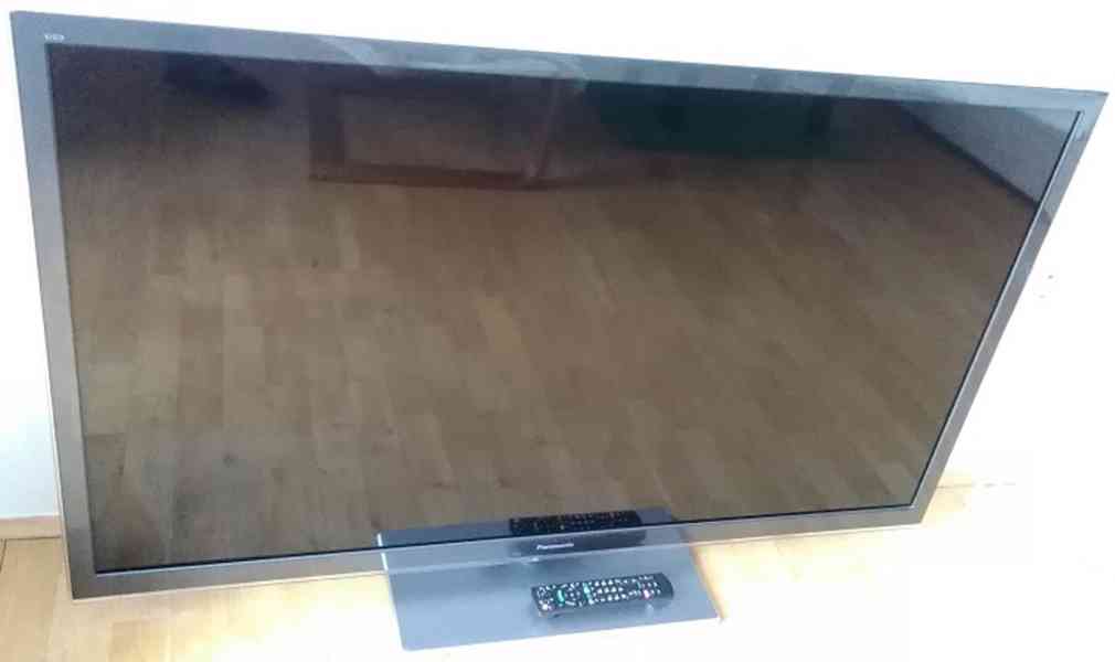 TV LED 3D Panasonic Viera TX-L55ETW5, 140cm, satelitní - foto 1