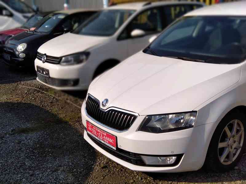 ŠKODA Octavia 2,0TDI Elegance ČR 110kw - foto 26