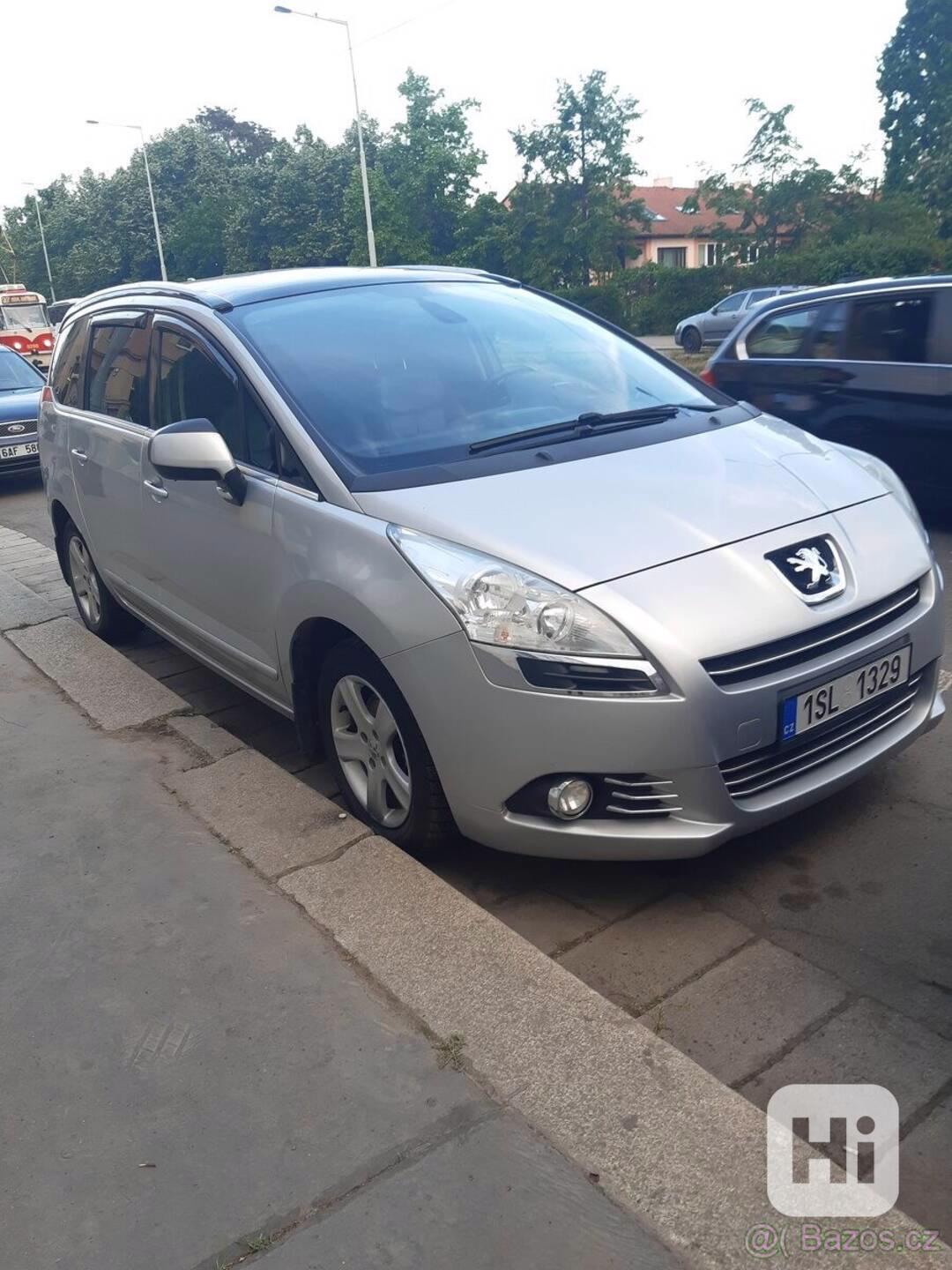 Peugeot 5008 1,6 - foto 1