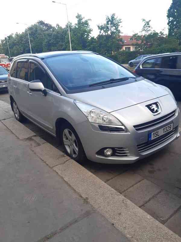 Peugeot 5008 1,6 - foto 1