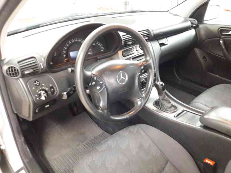 Mercedes w203 combi. - foto 7
