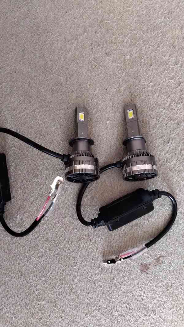 H1 LED 2 kusy 12V  - foto 1