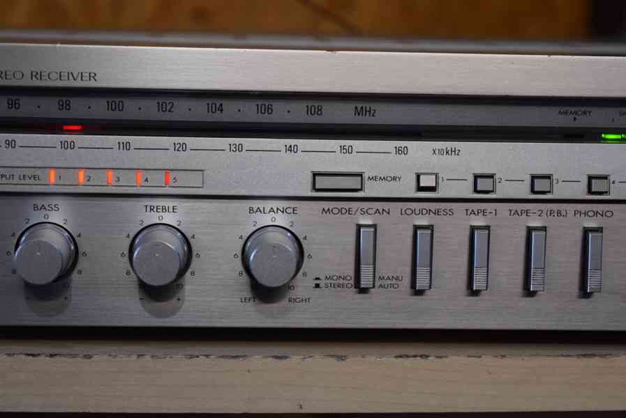 JVC R-2X VÝBORNÝ VINTAGE STEREO RECEIVER !! - foto 3