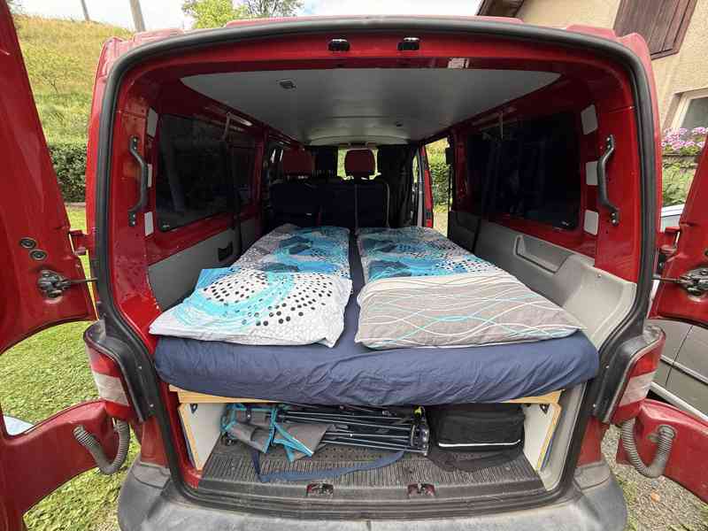 VW T5 2.0 TDI 103 kW,7 míst,2. majitel,CZ původ, 191 tis km - foto 15