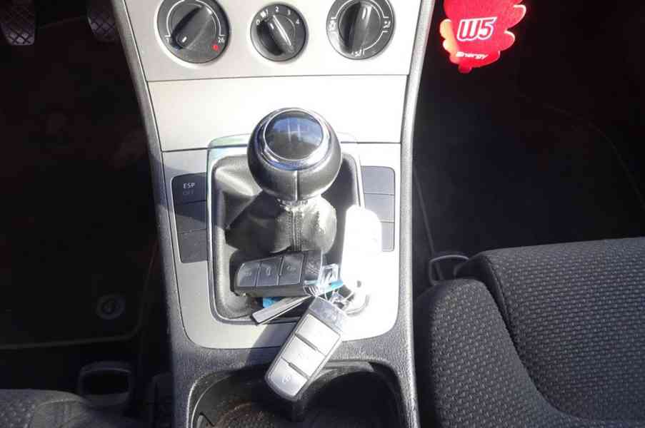 VW Passat 1.9 TDI Combi r.v.2006 (77 kw) stk:7/2026 - foto 12