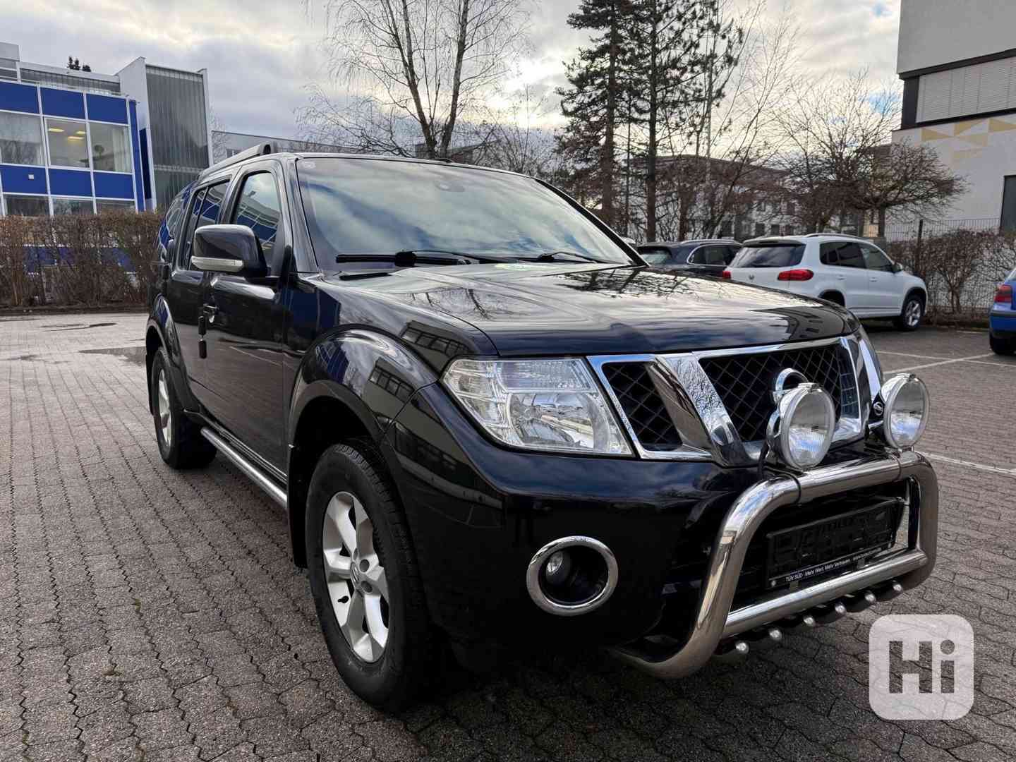 Nissan Pathfinder 2.5 dCi LE 4x4 Aut. 140kw - foto 1