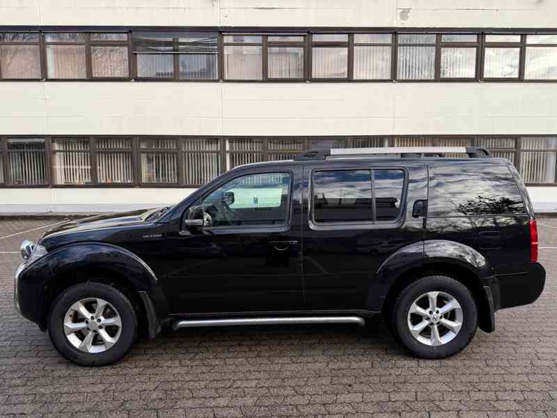 Nissan Pathfinder 2.5 dCi LE 4x4 Aut. 140kw - foto 6