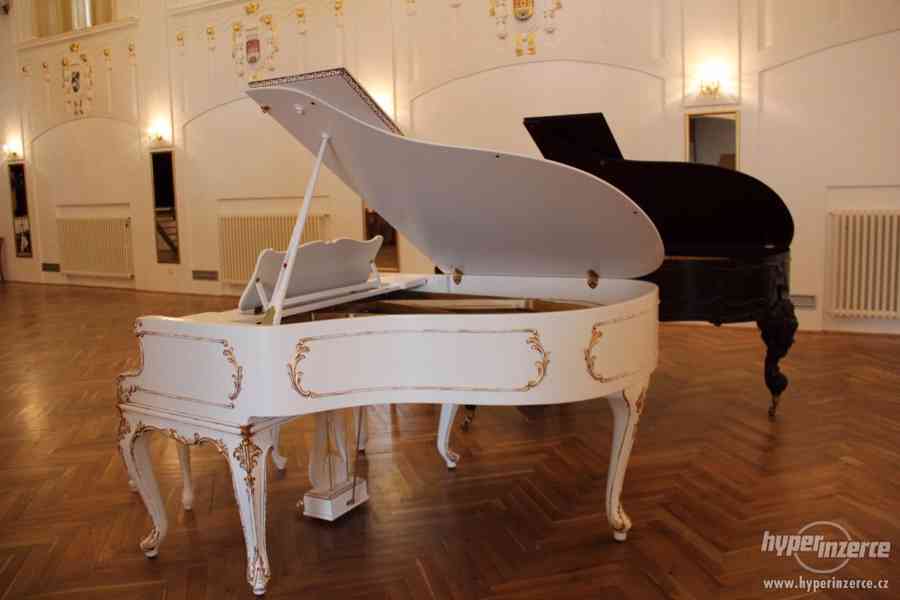Luxusní klavír Petrof rokoko model IV, 174 cm - foto 6