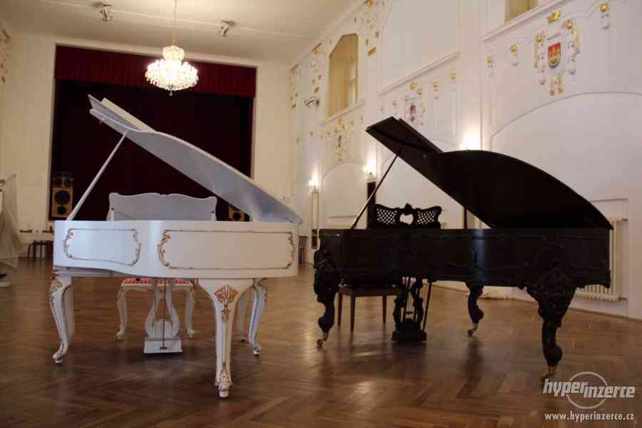 Luxusní klavír Petrof rokoko model IV, 174 cm - foto 7