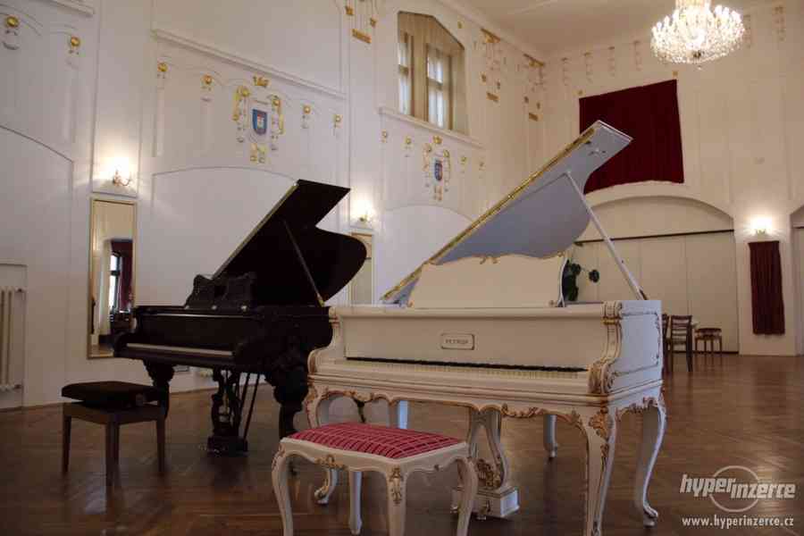 Luxusní klavír Petrof rokoko model IV, 174 cm - foto 8