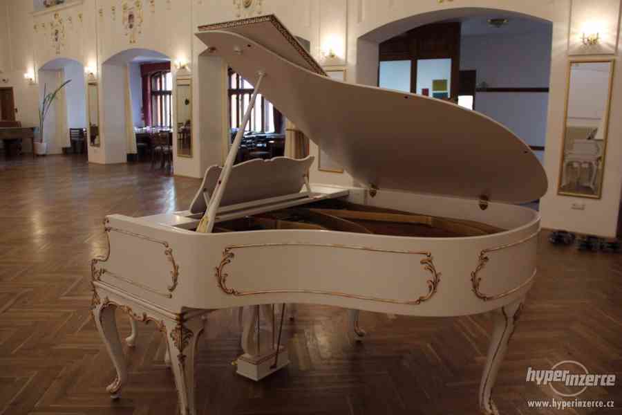 Luxusní klavír Petrof rokoko model IV, 174 cm - foto 13