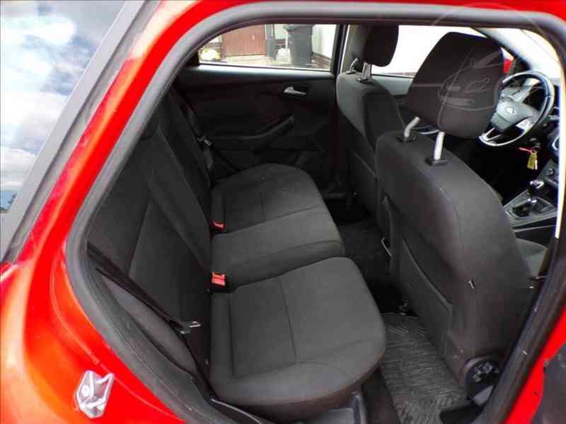 Ford Focus 1,0 EcoBoost TEMPOMAT,DIGI.KLIMA - foto 10