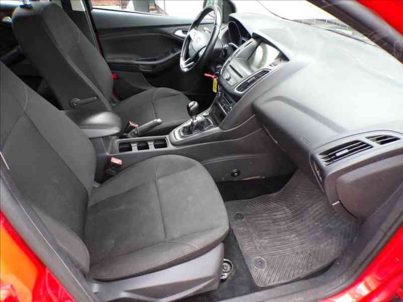 Ford Focus 1,0 EcoBoost TEMPOMAT,DIGI.KLIMA - foto 11