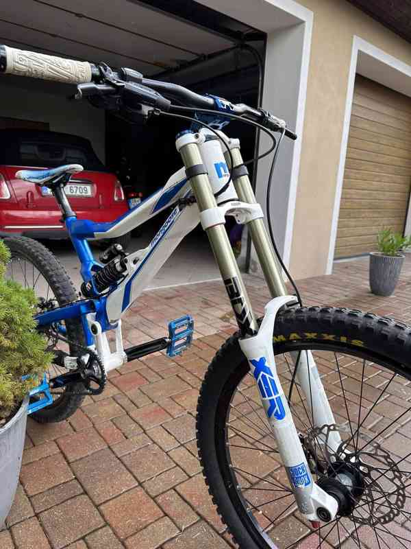 Downhill kolo - foto 1