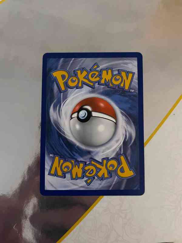 Charizard Base Set Celebrations - foto 2