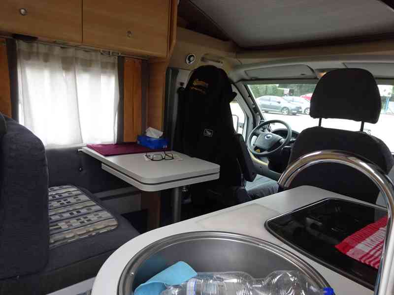 Fiat Knaus Tabbert 2.0 JTD r.v.2007 - foto 13