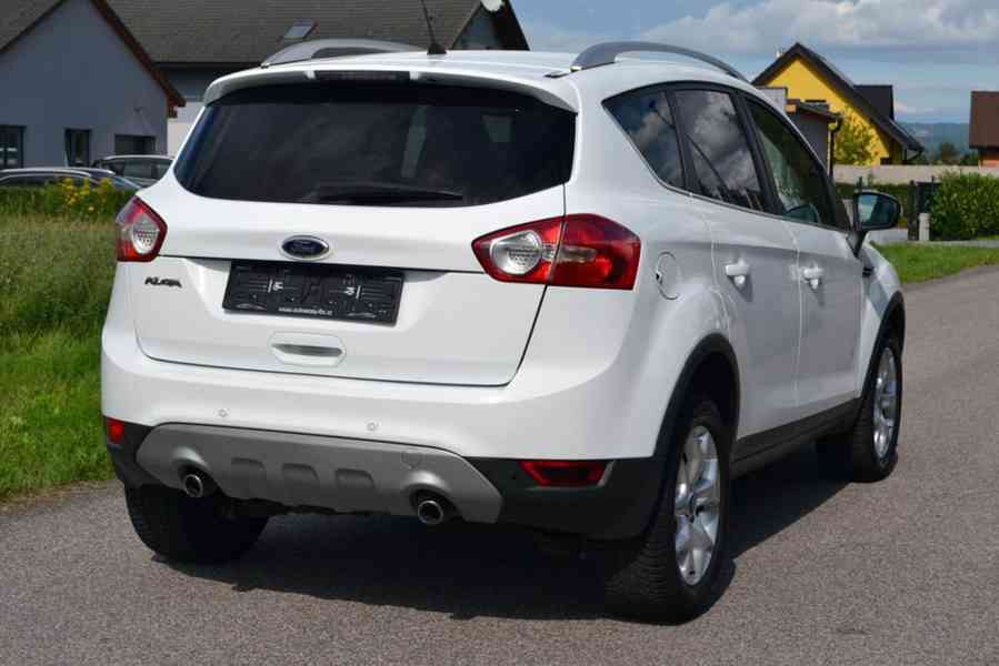 Ford Kuga 2.0 TDCi 103kW Champions Edition 4x4 - foto 4