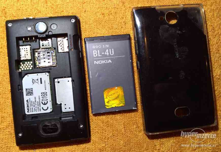 Nokia Asha 503 - k opravě nebo na náhradní díly!!! - foto 4