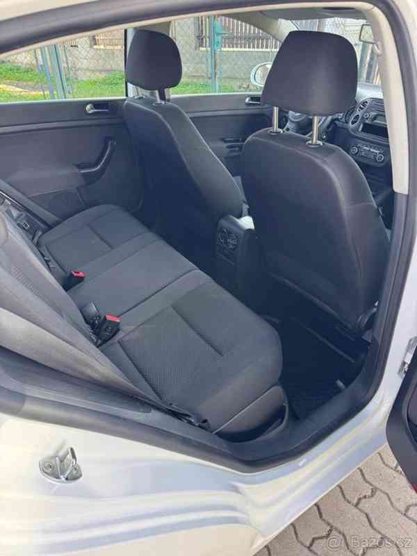 Volkswagen Golf 2,0 TDi 81kW 2010 - foto 9