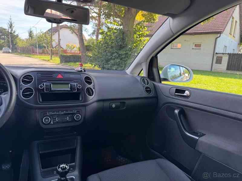 Volkswagen Golf 2,0 TDi 81kW 2010 - foto 13