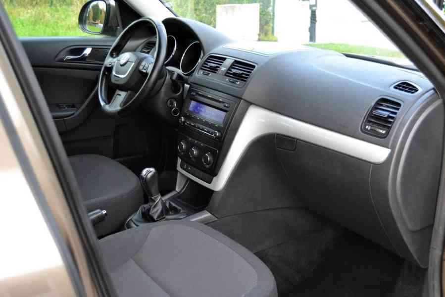 Škoda Yeti 1.2 TSI 77kW Ambition Xenon - foto 11