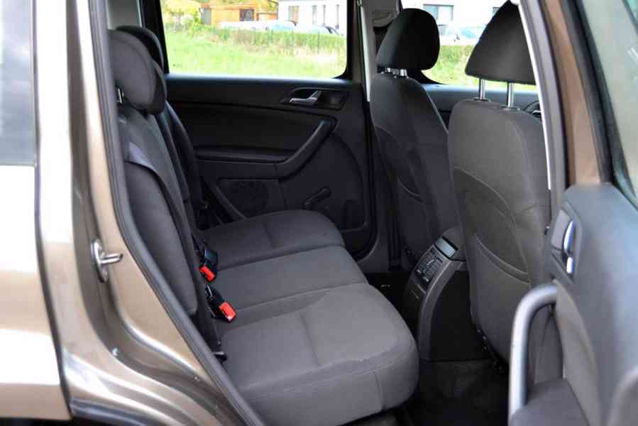 Škoda Yeti 1.2 TSI 77kW Ambition Xenon - foto 10