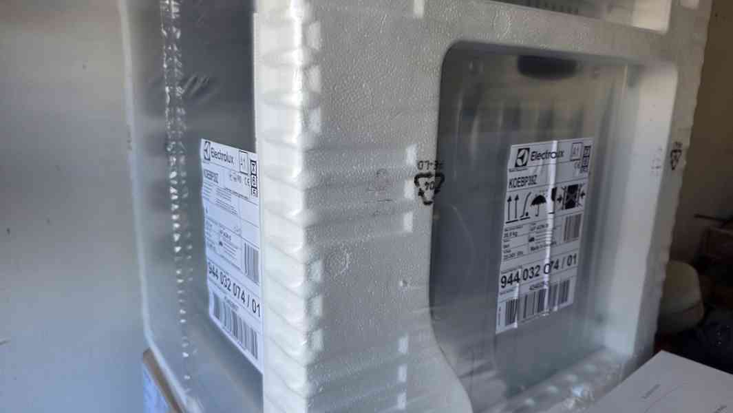 vestavný set trouby a mikrovlné trouby Electrolux, černý - foto 6