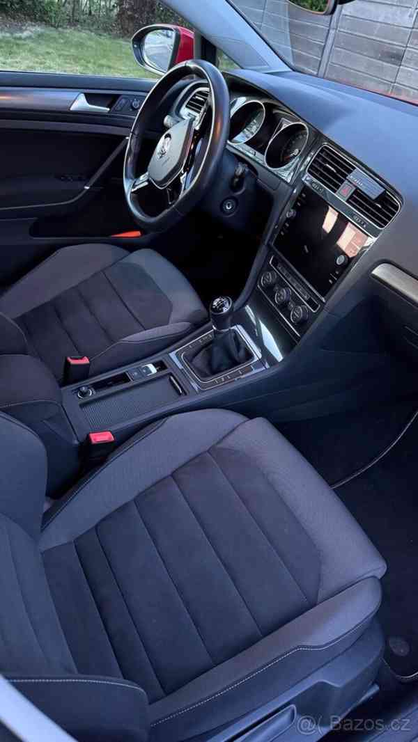 Volkswagen Golf 1,5   7 TSI BMT 96kW Hatchback - foto 8