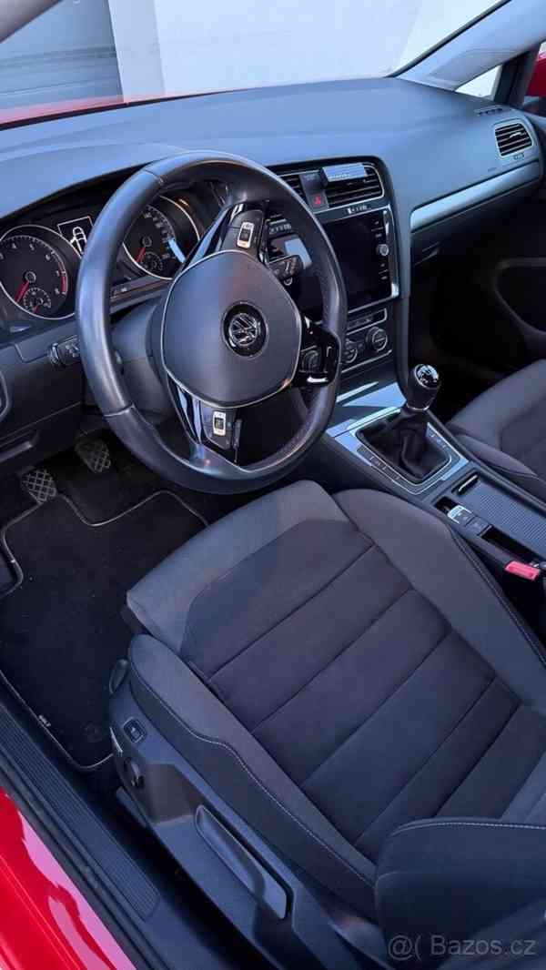 Volkswagen Golf 1,5   7 TSI BMT 96kW Hatchback - foto 9
