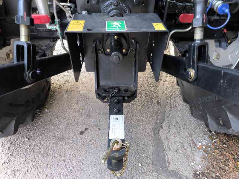 Traktor LOVOL M404 s výkonem 40 Hp s kabinou - foto 9