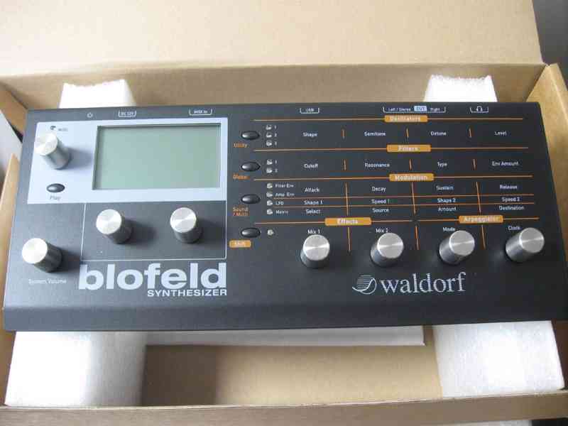Waldorf Blofeld Black (nový, záruka 12 měsíců)
