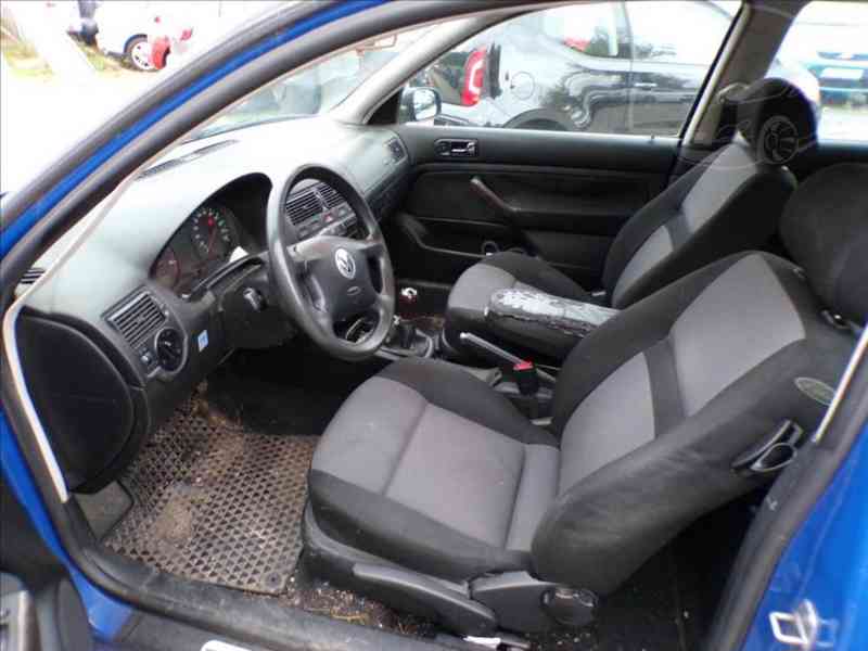 Volkswagen Golf 1,9 TDI 66kW - foto 7