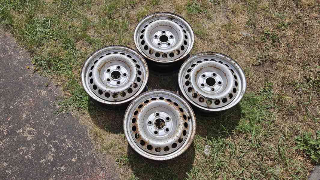 Plechové disky originál Volkswagen 16” 6,5x16 5x120  - foto 1
