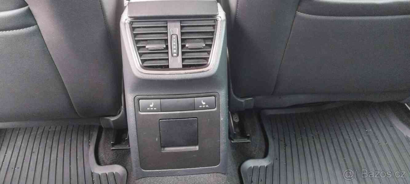 Škoda Octavia 1,6   TDi - foto 9