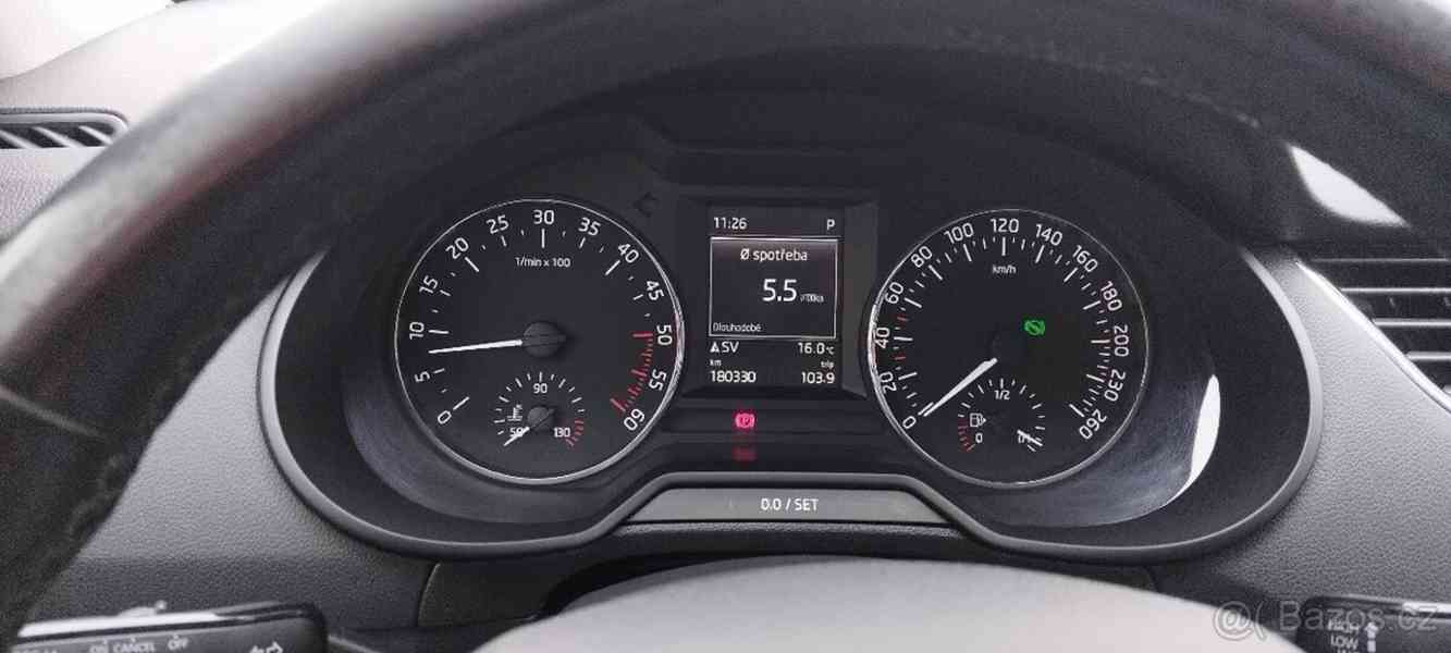 Škoda Octavia 1,6   TDi - foto 16
