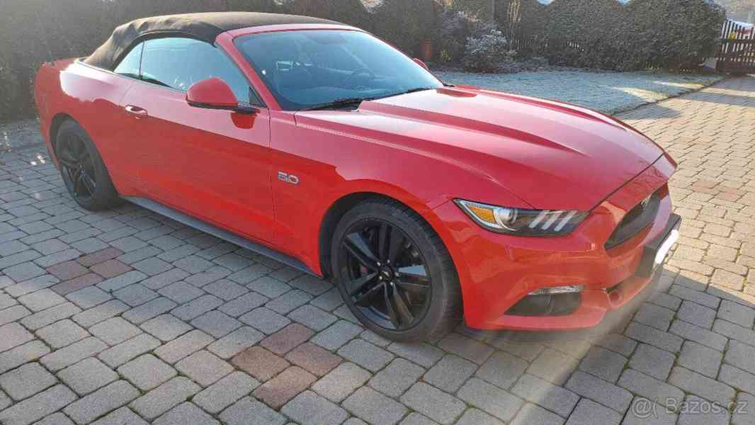 Ford Mustang 5,0   V8 GT 310 kW Premium Conve - foto 6