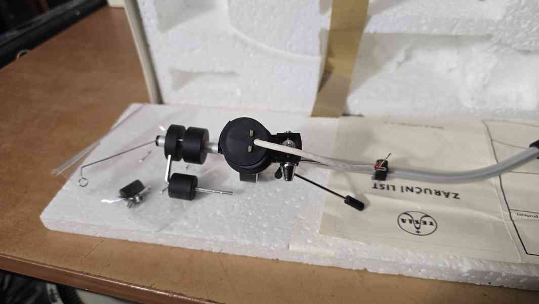 Nepoužité raménko gramofonu Tesla - typ P1101 - foto 7