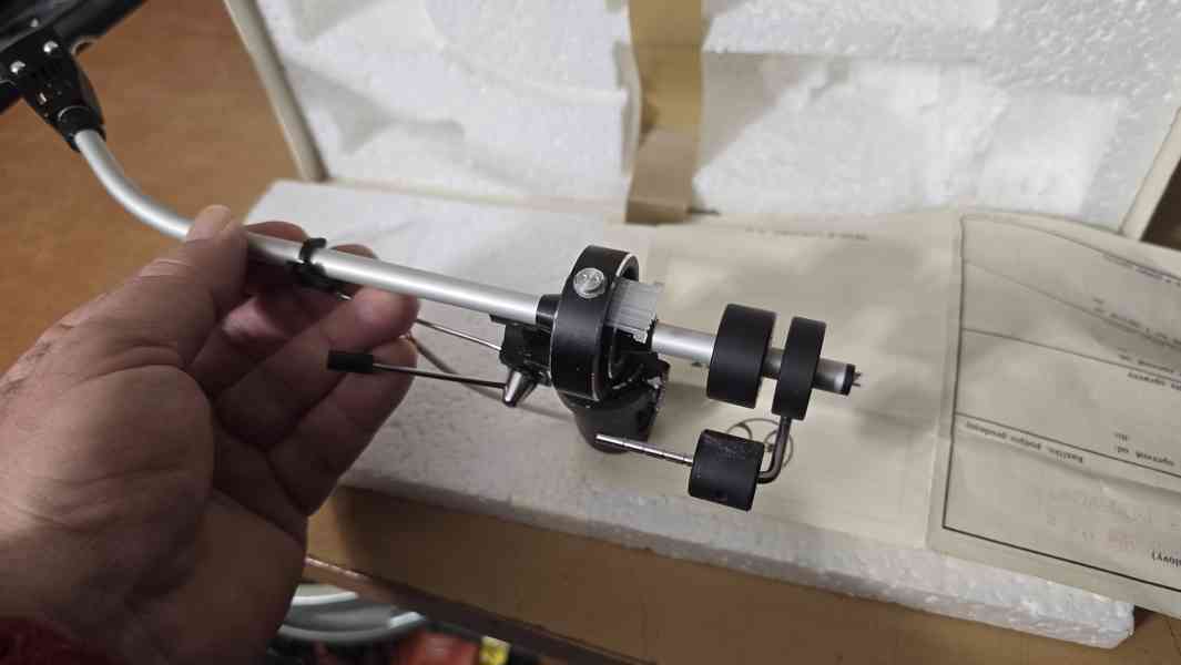 Nepoužité raménko gramofonu Tesla - typ P1101 - foto 6