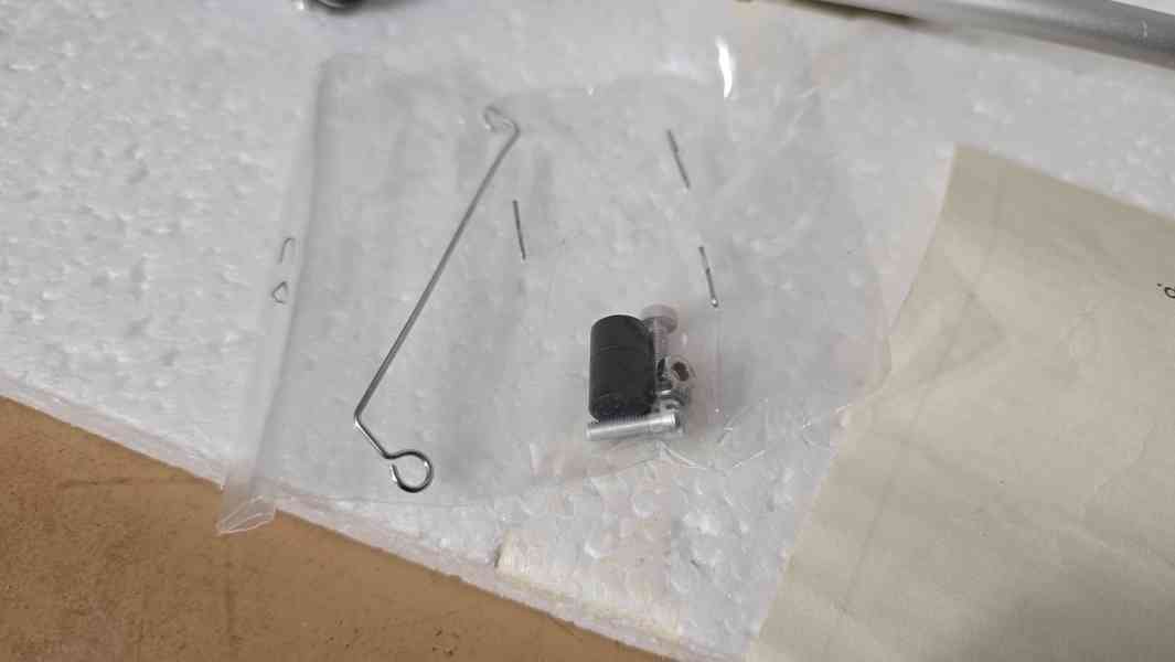 Nepoužité raménko gramofonu Tesla - typ P1101 - foto 10