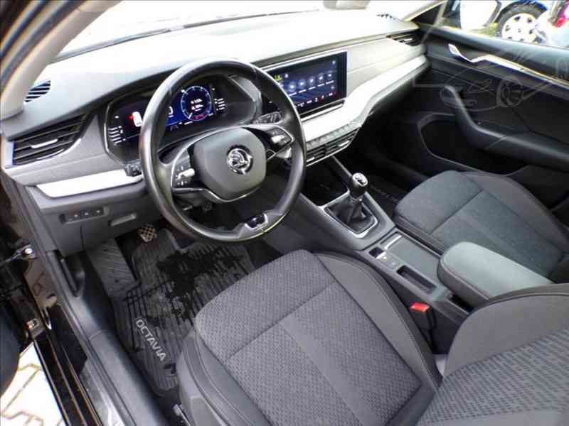 Škoda Octavia 1,5 TSI STYLE,1.MAJITEL,DPH - foto 9