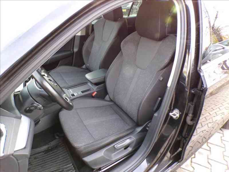 Škoda Octavia 1,5 TSI STYLE,1.MAJITEL,DPH - foto 10