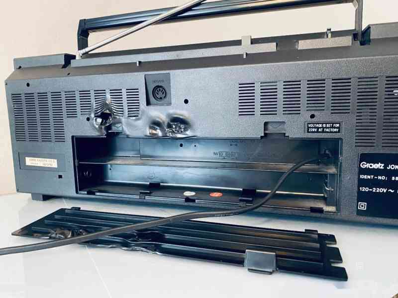 Radiomagnetofon REZERVACE Graetz Joker 613 D, rok 1989 - foto 15