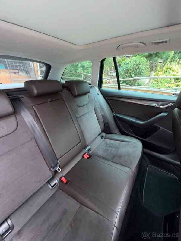 Škoda Octavia 2,0   Scout - foto 13