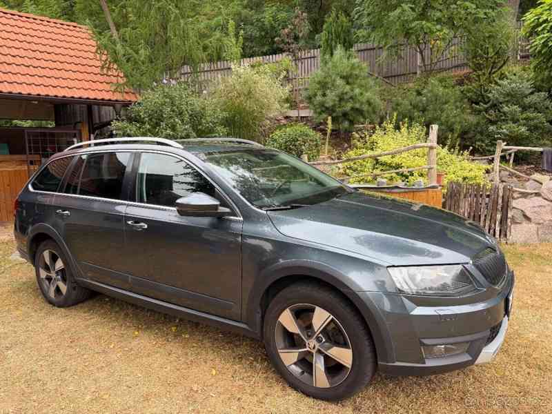 Škoda Octavia 2,0   Scout - foto 20