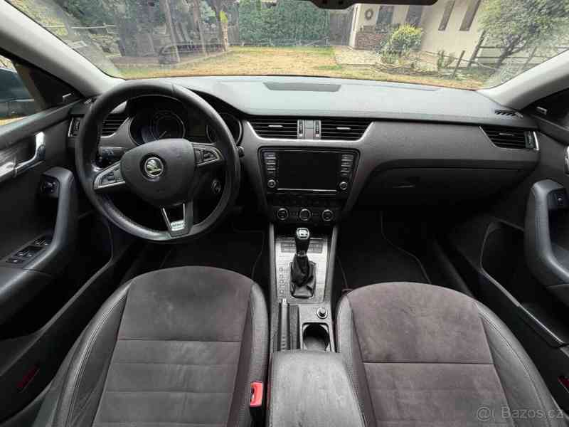 Škoda Octavia 2,0   Scout - foto 10