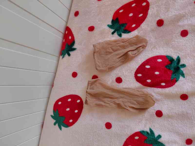 Nošené punčochy a ponožky 🧦😈 - foto 1