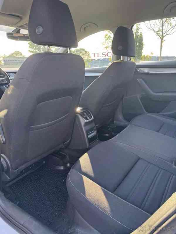 Škoda Octavia 1,5 3 SI 110kW DSG - foto 14