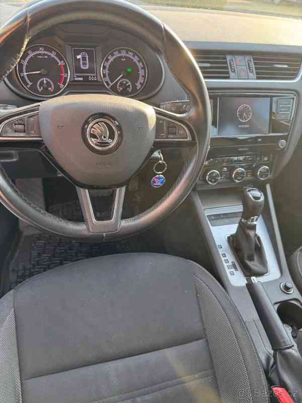 Škoda Octavia 1,5 3 SI 110kW DSG - foto 10