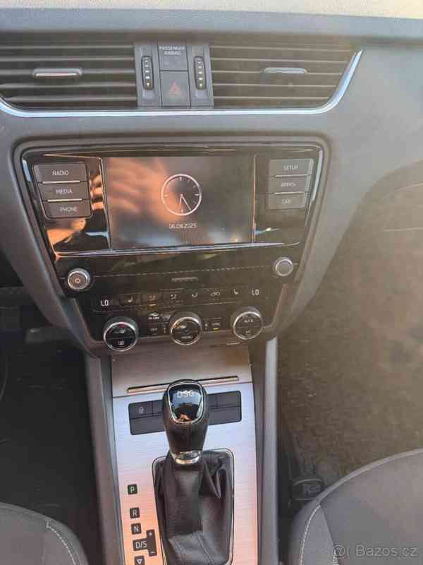 Škoda Octavia 1,5 3 SI 110kW DSG - foto 12