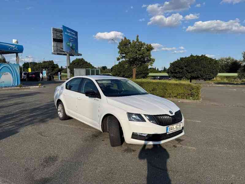 Škoda Octavia 1,5 3 SI 110kW DSG - foto 6